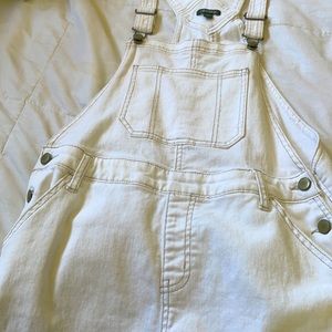 Overall shorts